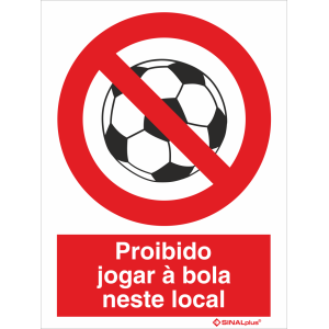 Proibido jogar à bola neste local 21489