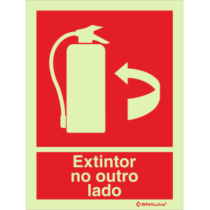 Extintor no outro lado 24446